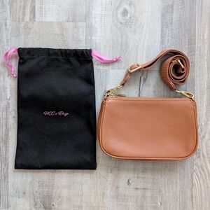 HCC X DUYP - Medium pochette - Camel Brown Grained Leather